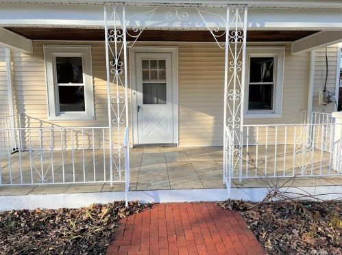 190 Babbitt Rd, Bedford Hills, NY 10507-2068