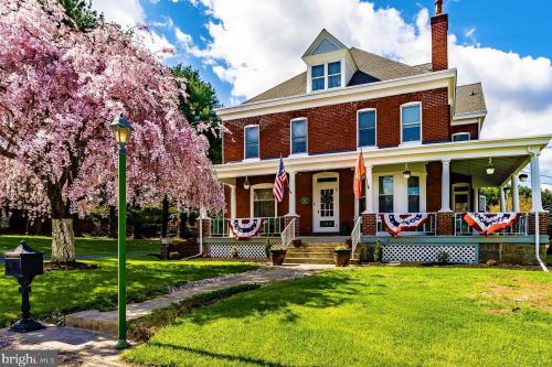 404 Main St, Macungie, PA 18062-1713