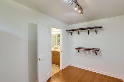 10000 Walter Welsher Ct, Gilroy CA  95020-9704 exterior