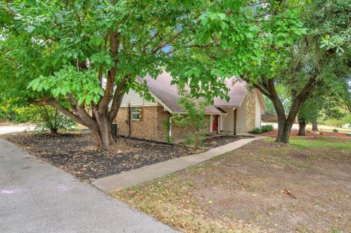 2792 High Meadow Dr, Oak Point, TX 75068-2862