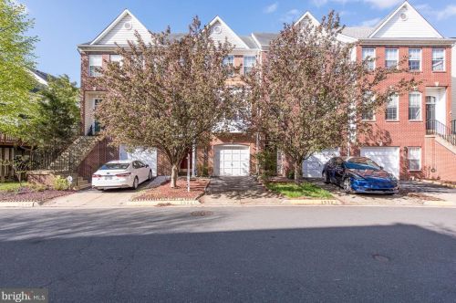 2524 Woodrow Wilson Dr, Herndon, VA 20171-4353