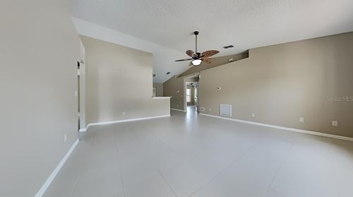 769 Whitewood Dr, Deltona, FL 32725-7054