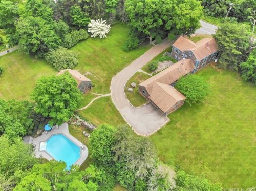 397 Church St, Amston, CT 06231-1605
