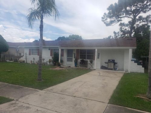 8119 Amon Dr, Orlando, FL 32822-7579