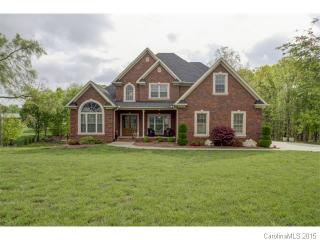 1147 Foxgate Ln, Mooresville, NC 28115-7428
