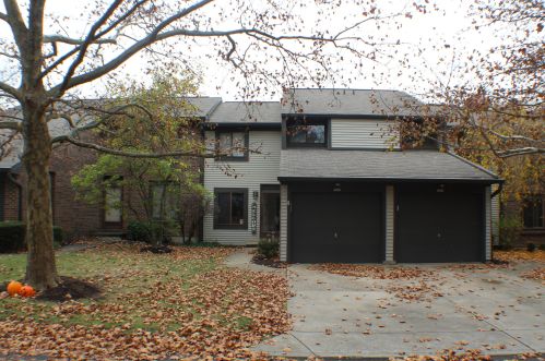 4016 Lakepoint Ct, Covington KY  41017-3645 exterior