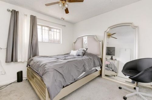 4075 Epsilon St, San Diego CA 92113-4305 exterior