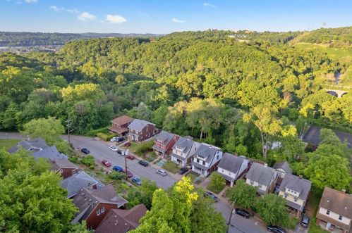 6620 Jackson St, Pittsburgh PA  15206-1764 exterior