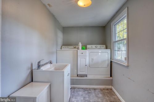 848 Schoolhouse Ln, Dover DE  19904-2416 exterior