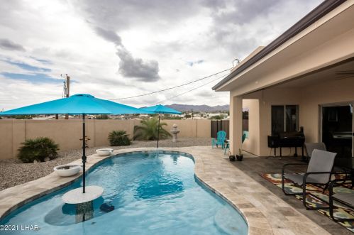 2595 Everglades Dr, Lake Havasu City, AZ 86403-4924