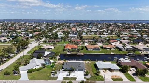 3405 16 Pl, Cape Coral FL  33909-2252 exterior