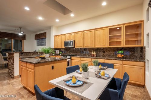 6738 Amber Sun Dr, Scottsdale AZ 85266-7032 exterior