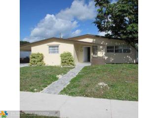 6671 Arthur St, Hollywood FL  33024-5732 exterior