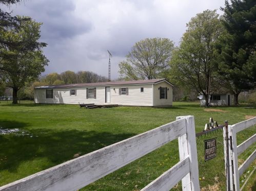 11325 Petersburg Rd, Fairfax, OH 45133-8408