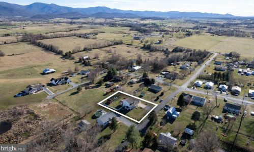 509 6th St, Richmond National Battlefiel VA  22835-1449 exterior