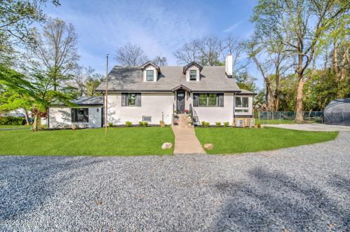 212 Cold Indian Springs Rd, Tinton Falls, NJ 07712-3224