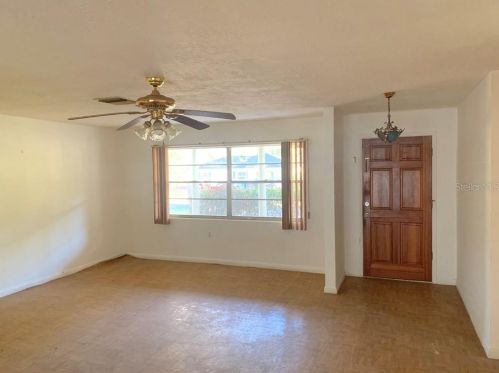 28 Osceola St, Beverly Hills, FL 34465-3315