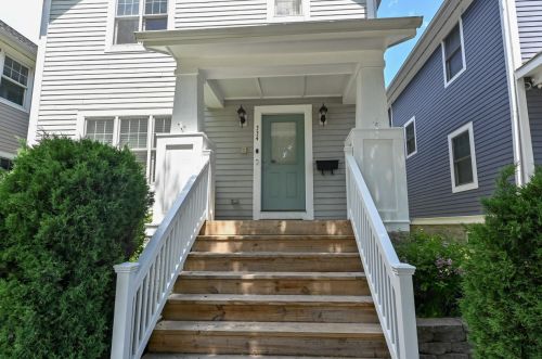 334 Brown St, Milwaukee, WI 53212-3750