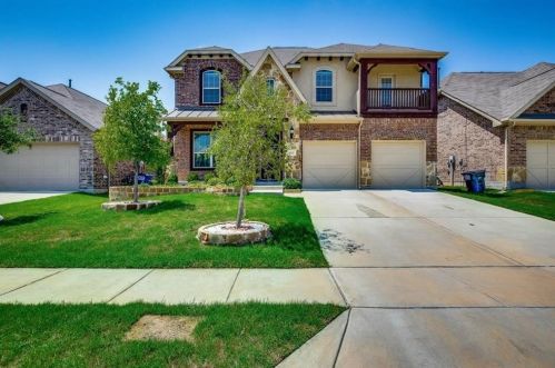 2621 Annamarie Dr, Oak Point, TX 75068-7648