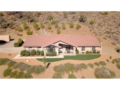 7878 Jack Rabbit Rd, Wrightwood, CA 92397-9300