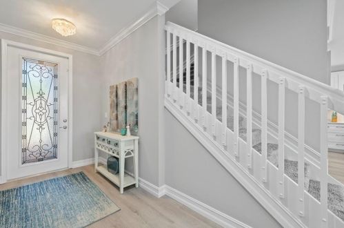 7698 Bristol Cir, Naples FL  34120-0697 exterior