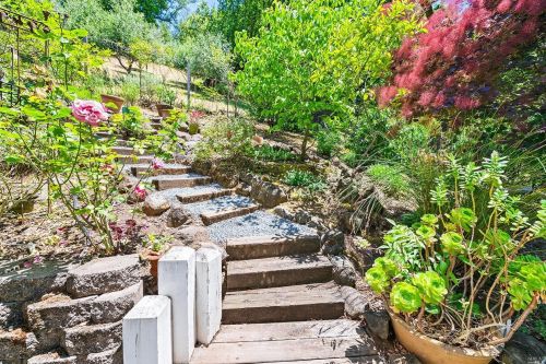 2418 Rancho Cabeza Dr, Santa Rosa CA  95404-2326 exterior