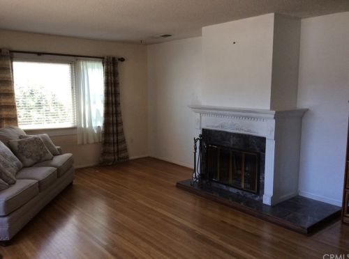 818 Campus Ave, Redlands, CA 92374-3613