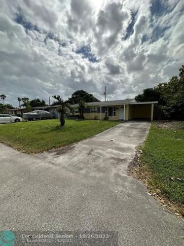 6940 24th Ct, Hollywood FL  33023-3733 exterior