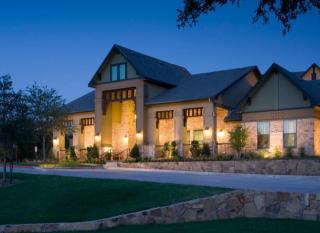 2502 Riverside Pkwy, Grand Prairie TX  75050-7969 exterior