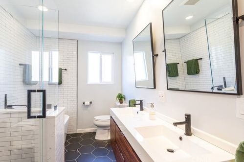 755 Junipero Ave, Long Beach CA  90804-4609 exterior