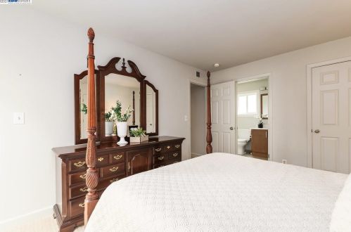 1416 Calle Enrique, Pleasanton CA 94566-5921 exterior