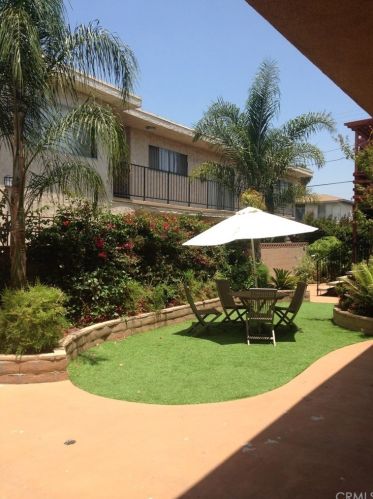 12535 Oxford Ave, Hawthorne, CA 90250-4649