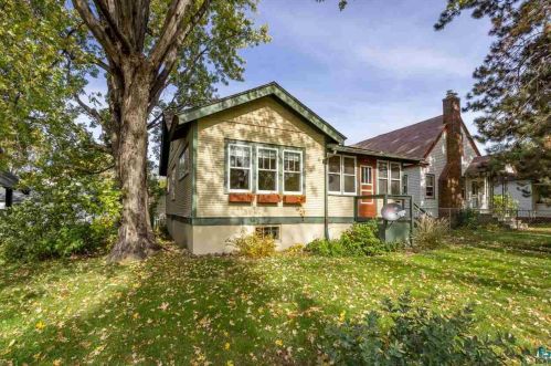 315 Pattison St, Ely MN  55731-1537 exterior