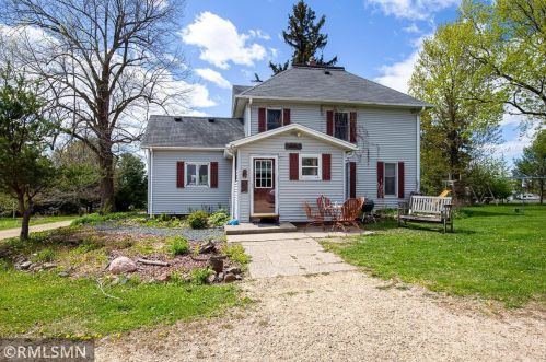 2386 County Rd, Hammond, WI 54002-7012