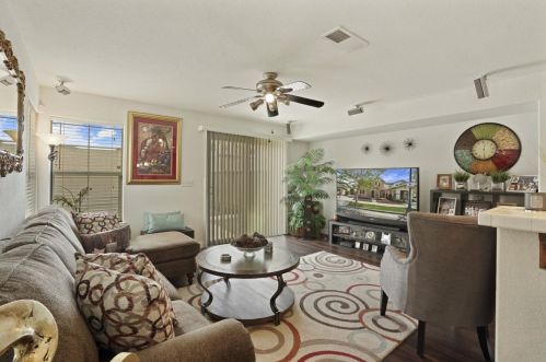 18206 Garmetta Way, Lathrop CA  95330-8530 exterior