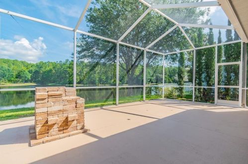 4823 Sky Blue Dr, Lutz FL  33558-8055 exterior