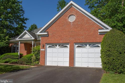 4204 Crooked Stick Ct, Fredericksburg VA  22408-9215 exterior