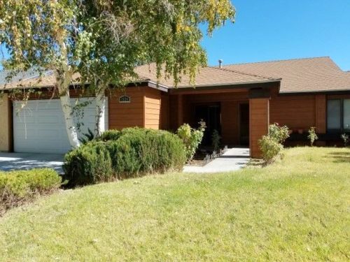 1524 Bear Creek Dr, Bishop, CA 93514-1950