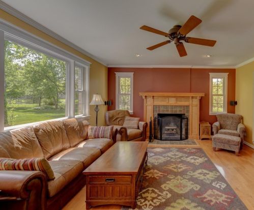 8601 Fair Oaks Ln, Dyer IN  46373-9395 exterior