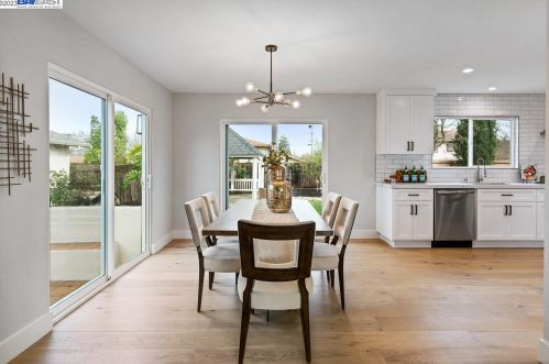 7515 San Sabana Rd, Pleasanton CA  94568-2245 exterior