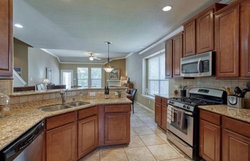 162 Hawkhurst Cir, Magnolia, TX 77354-3292