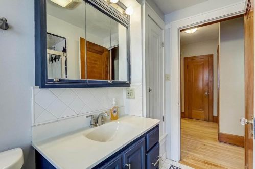 2651 60, Milwaukee WI 53219-3151 exterior