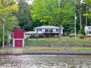 106 Riverview Dr, Hadley, NY 12835-1829