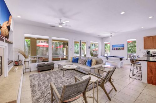 81075 Falling Leaf Ct, Indio CA  92201-8482 exterior