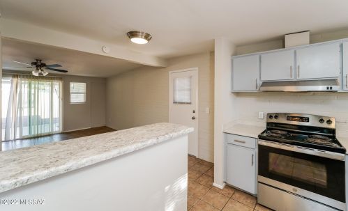 3341 Elson Ave, Tucson AZ  85730-2206 exterior