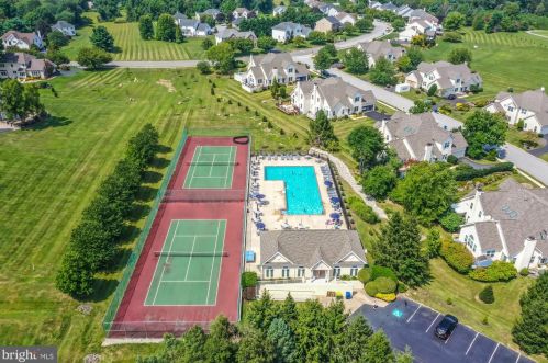 30 Chelsea Ct, Glen Mills PA  19342-1785 exterior