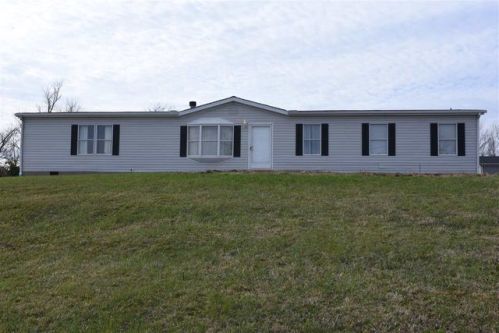 390 Millers Ridge Dr, Warsaw, KY 41095-9416