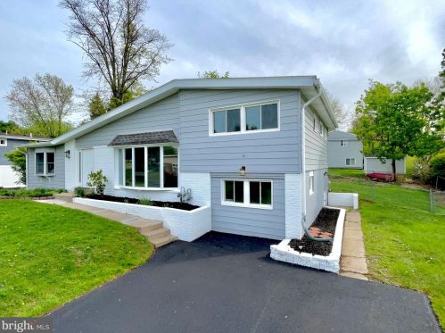 1634 Sullivan Dr, Blue Bell, PA 19422-3623
