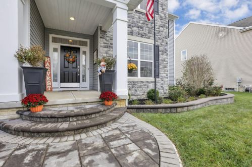 924 Kentucky Cir, Marysville OH  43040-7095 exterior