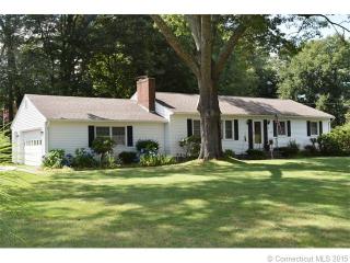 85 Clear View Dr, Brooklyn, CT 06234-2023
